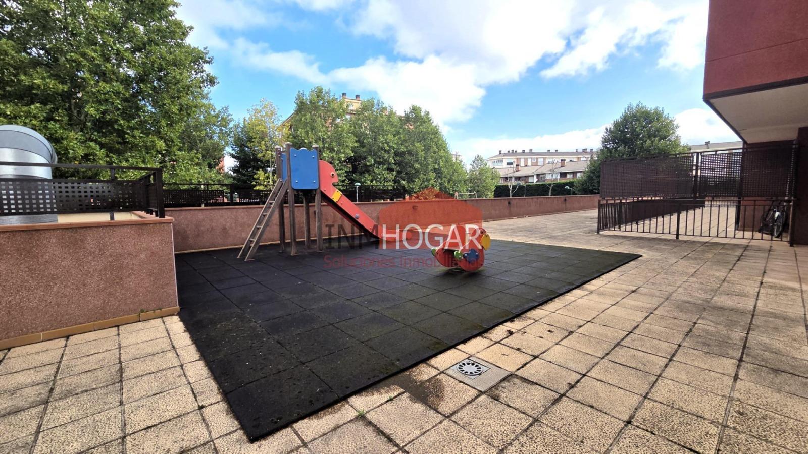 Flat for Sale in Ávila