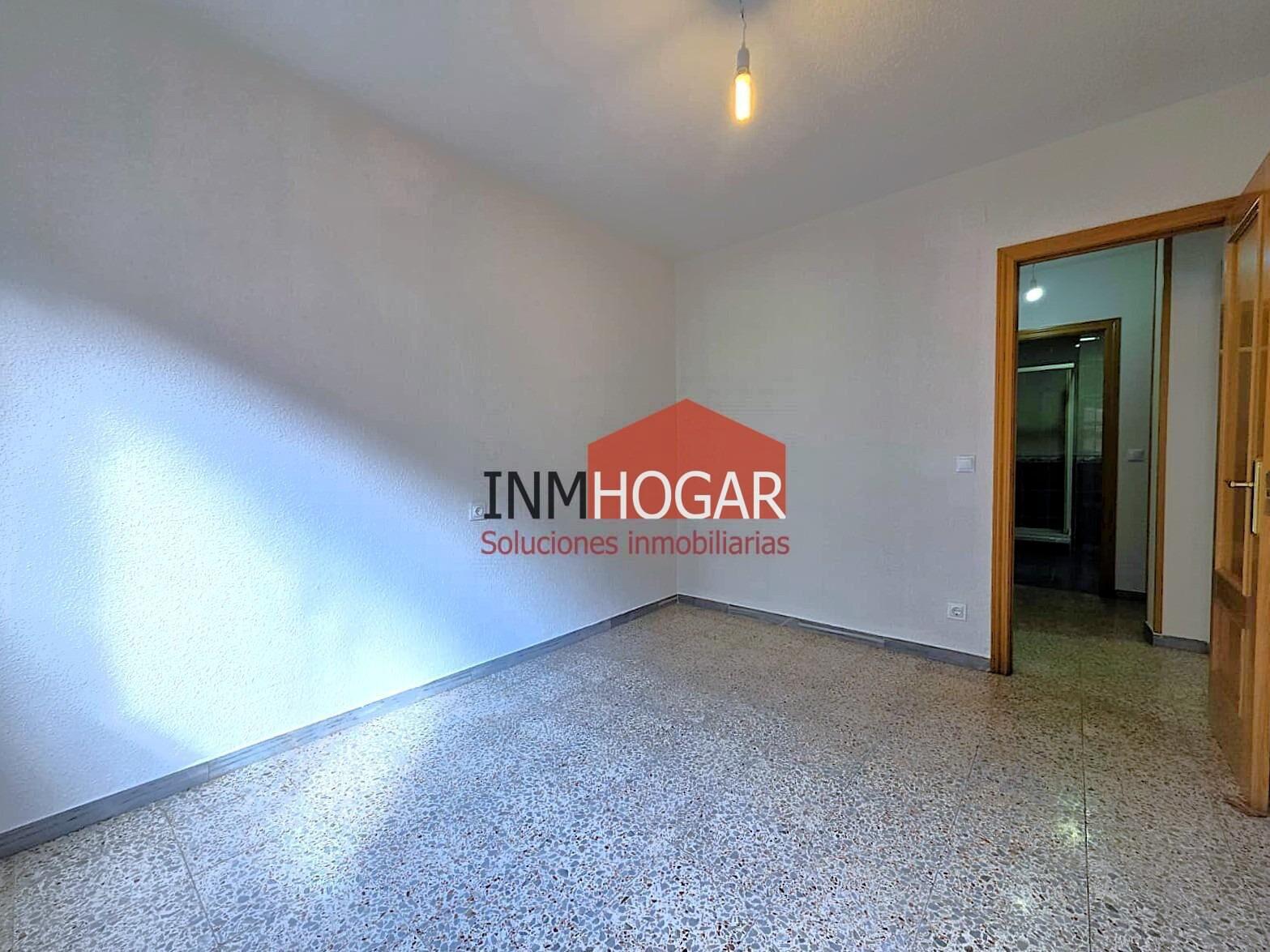 Flat for Sale in Ávila