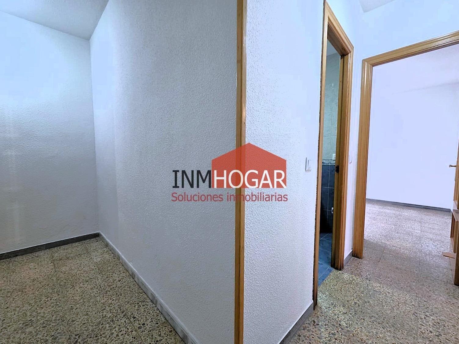 Flat for Sale in Ávila