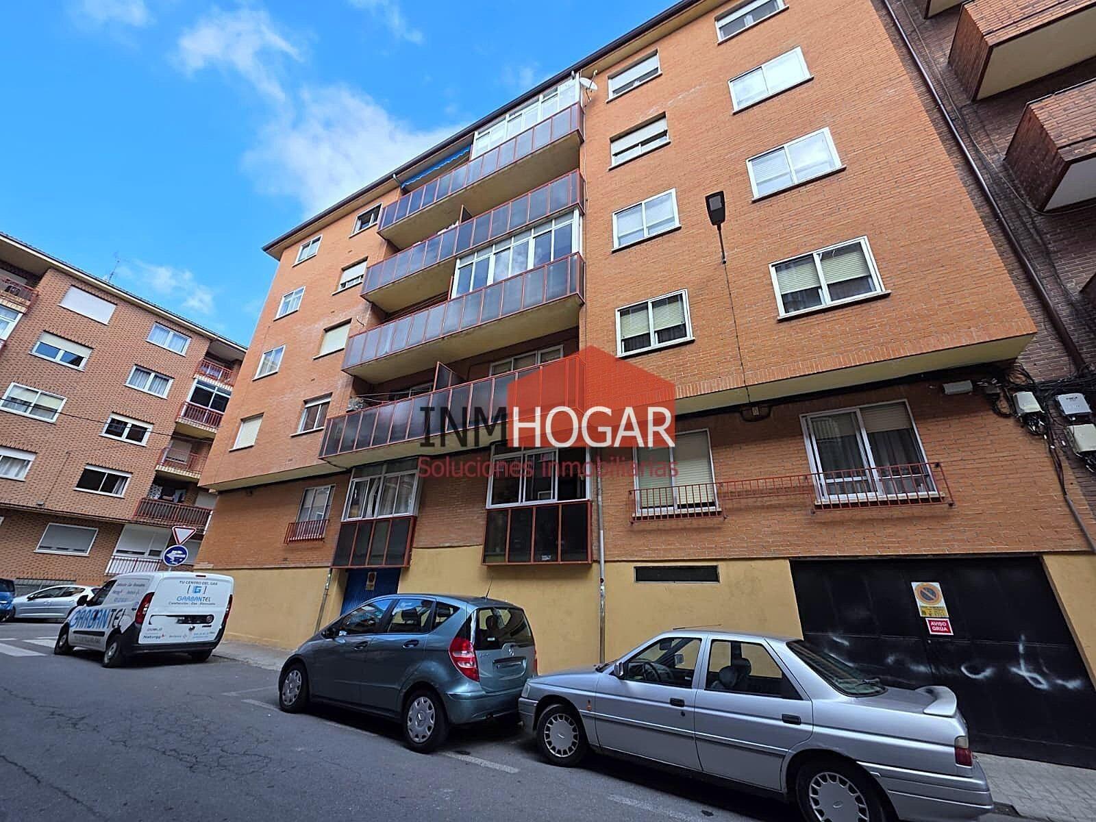 Flat for Sale in Ávila