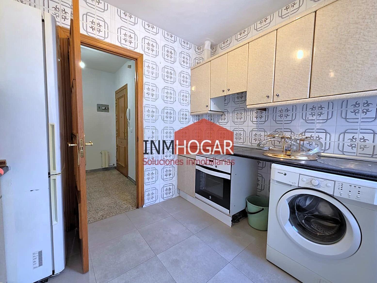 Flat for Sale in Ávila