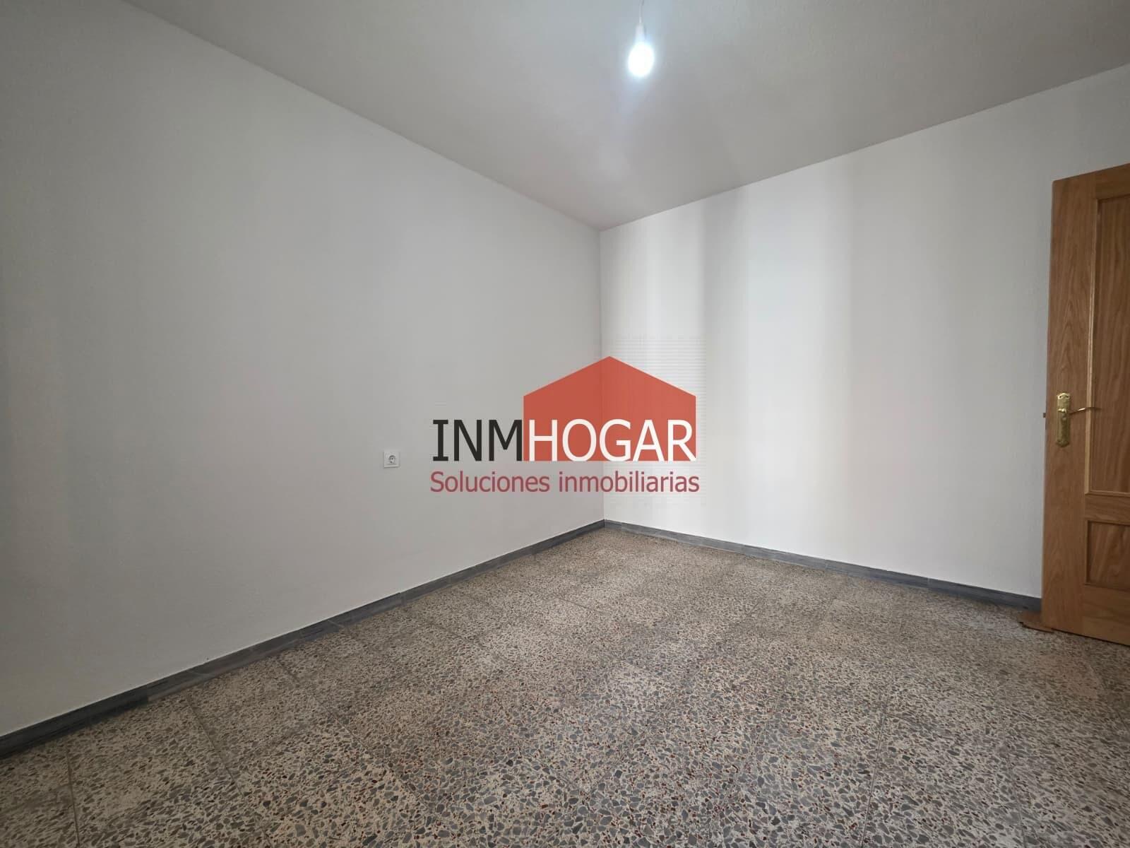 Flat for Sale in Ávila