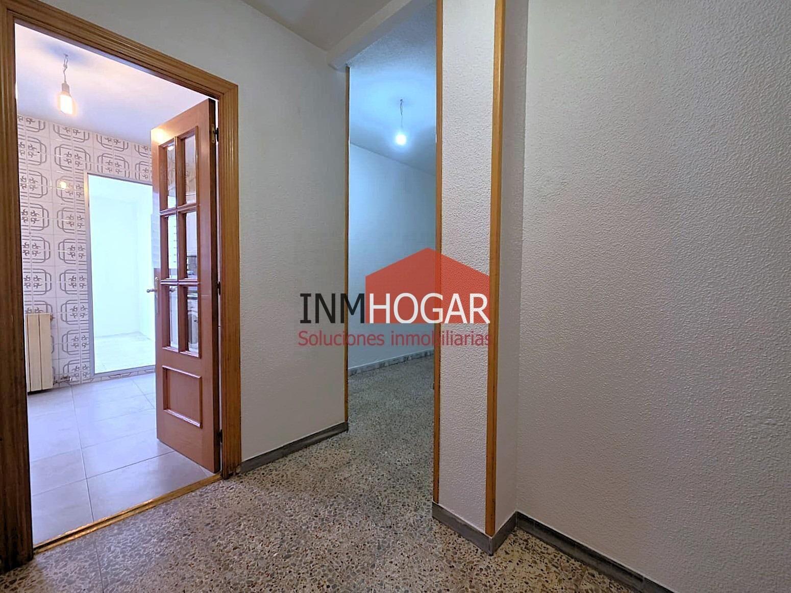 Flat for Sale in Ávila
