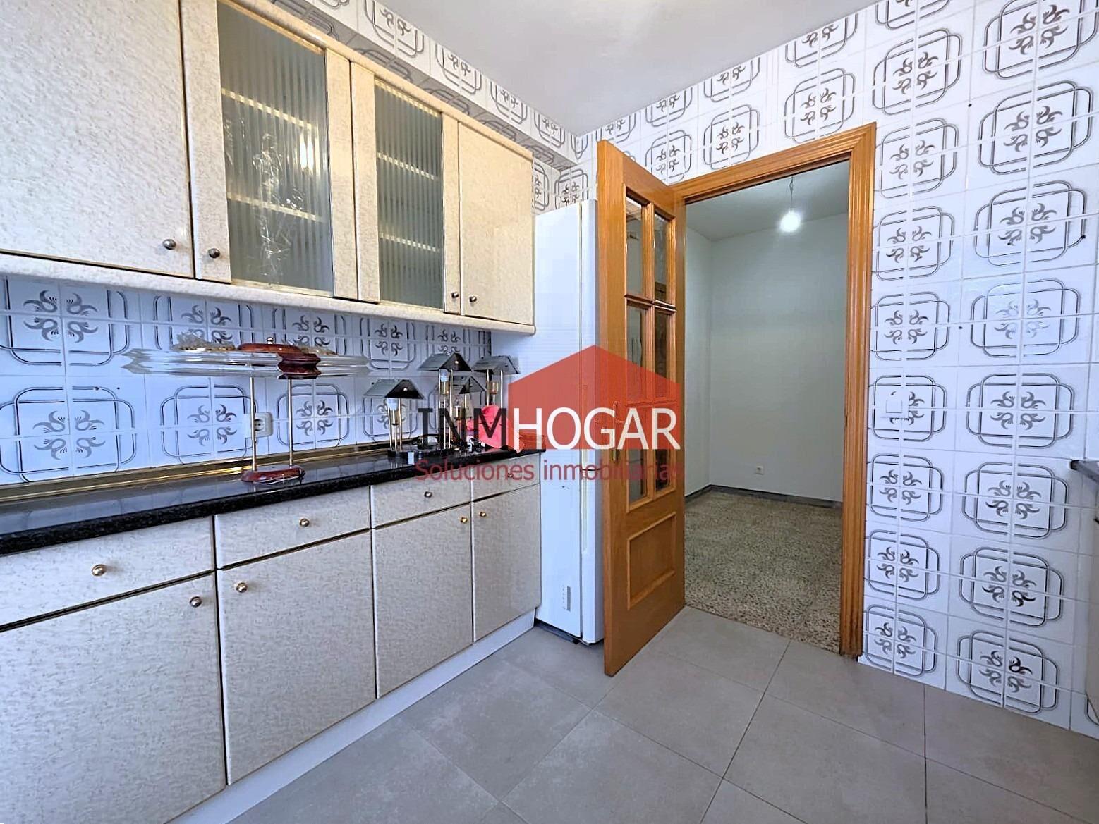 Flat for Sale in Ávila