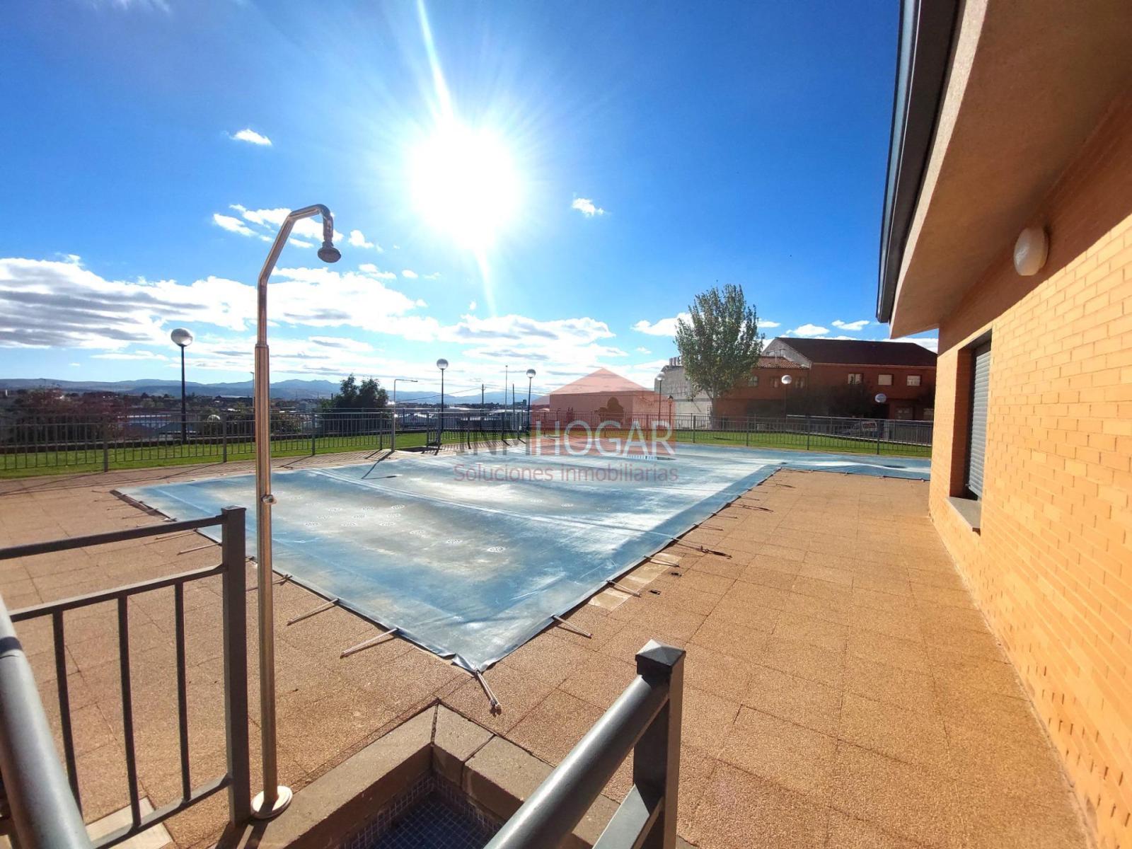 Flat for Sale in Ávila
