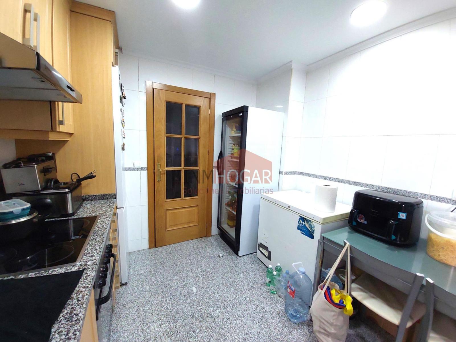 Flat for Sale in Ávila