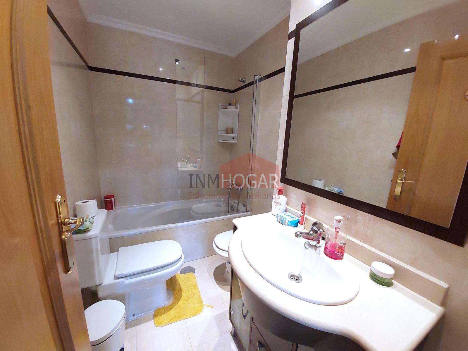 Flat for Sale in Ávila