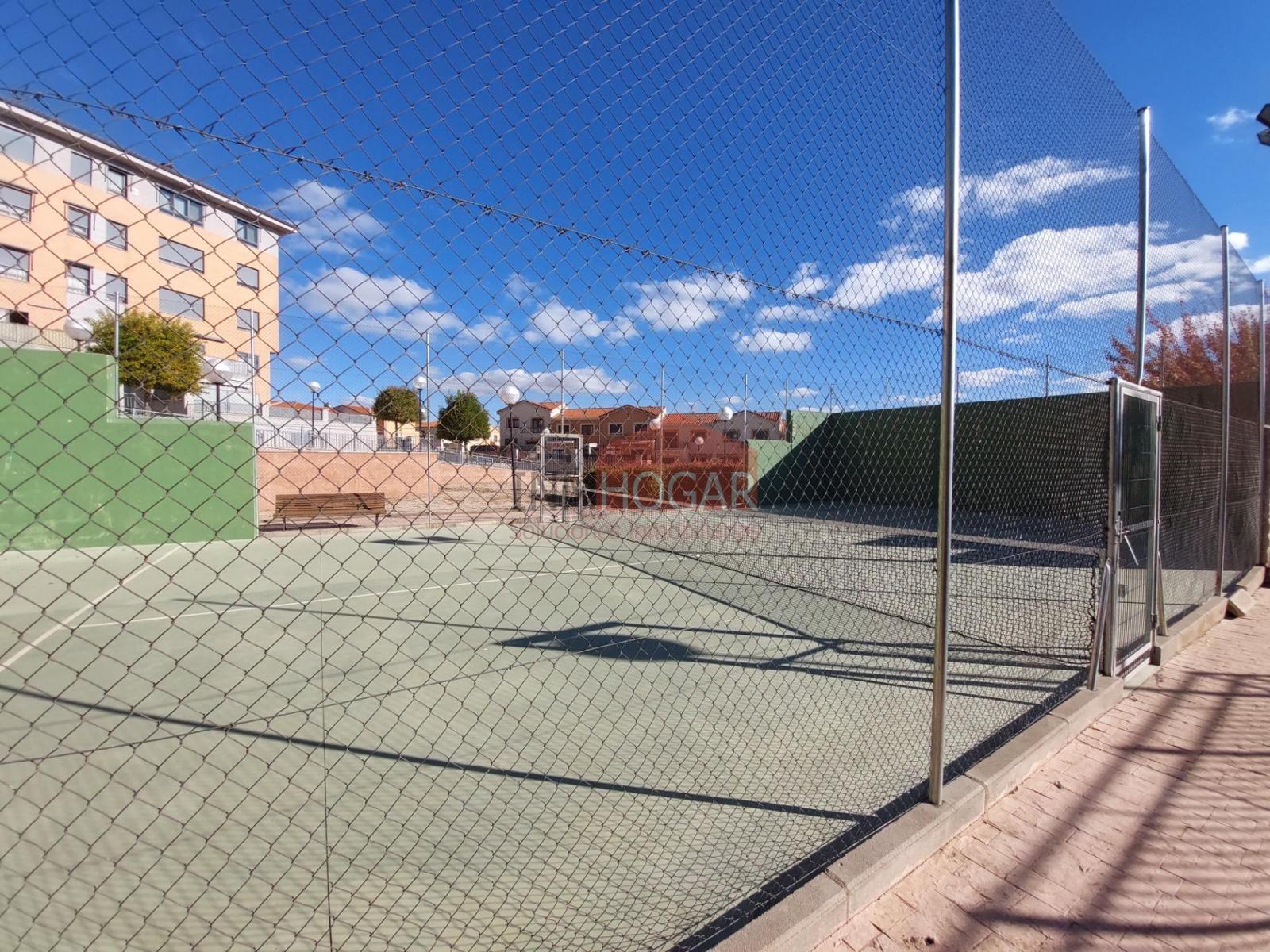 Flat for Sale in Ávila
