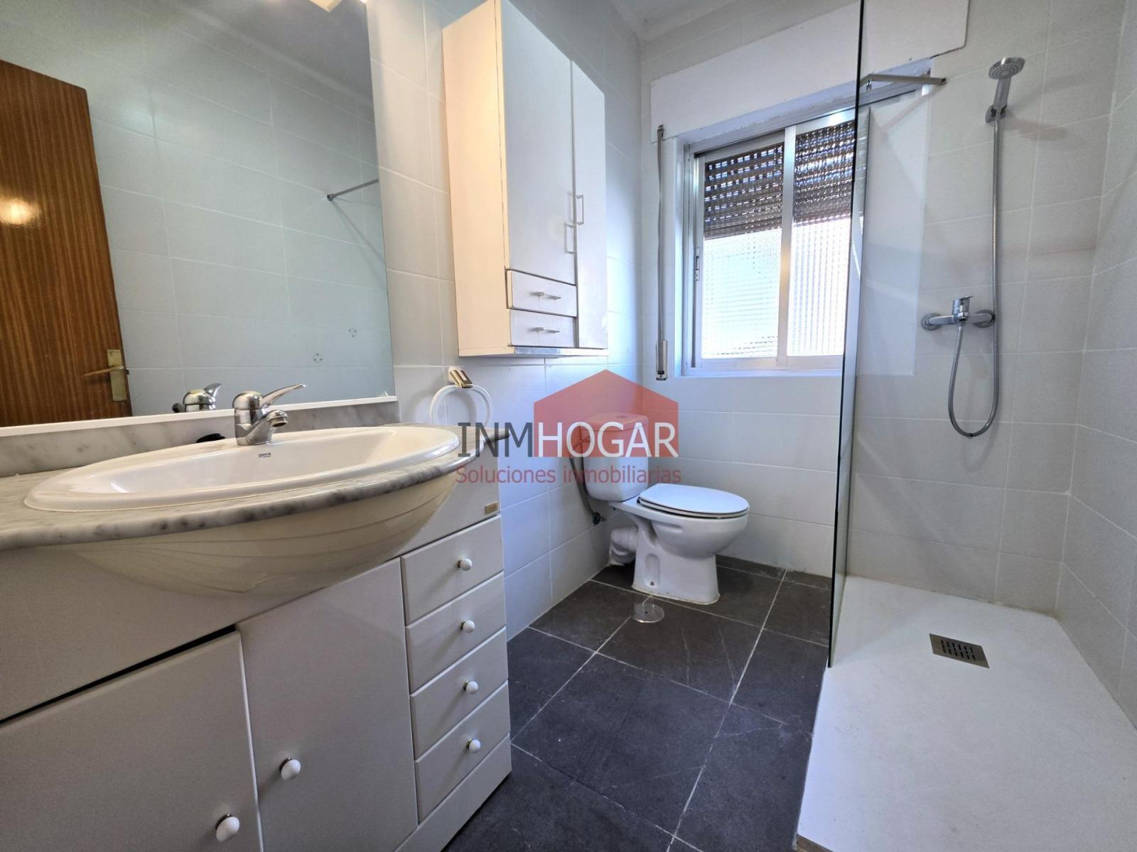 Flat for Sale in Ávila