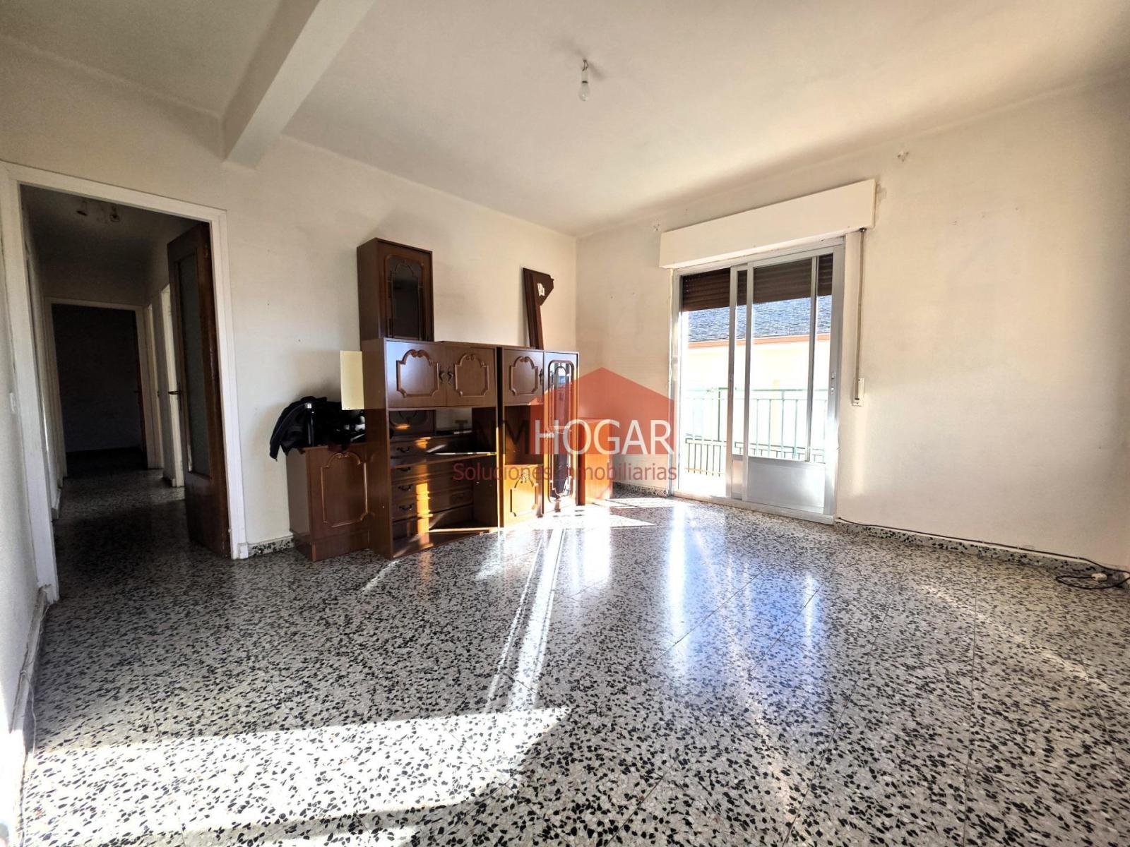 Flat for Sale in Ávila