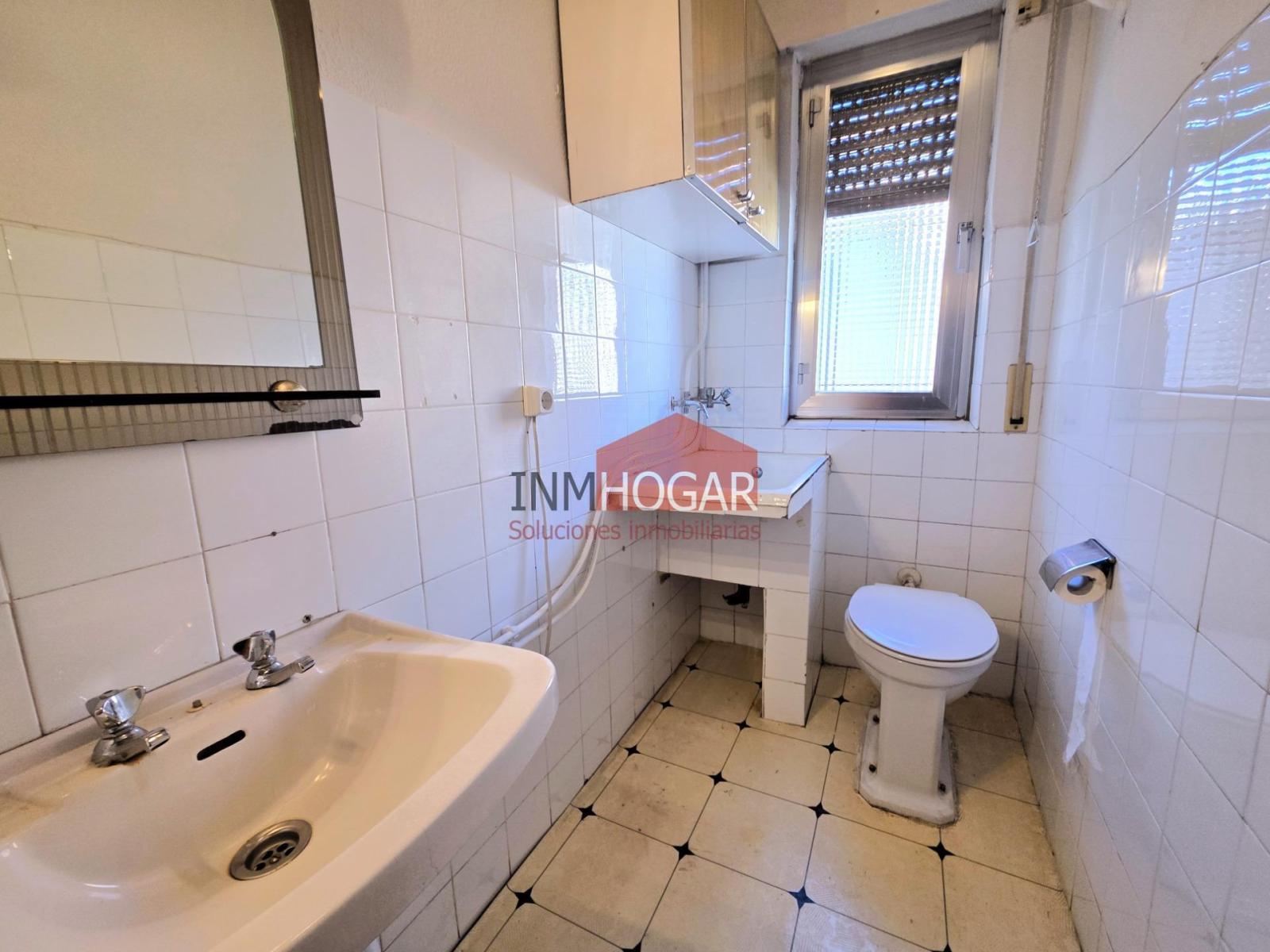 Flat for Sale in Ávila
