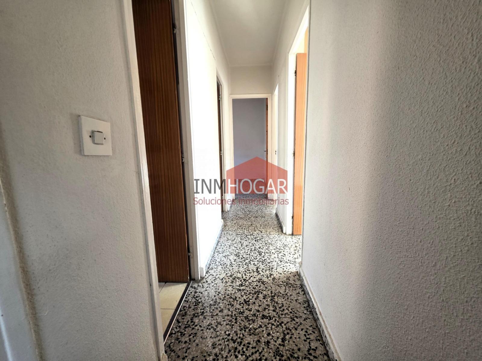 Flat for Sale in Ávila