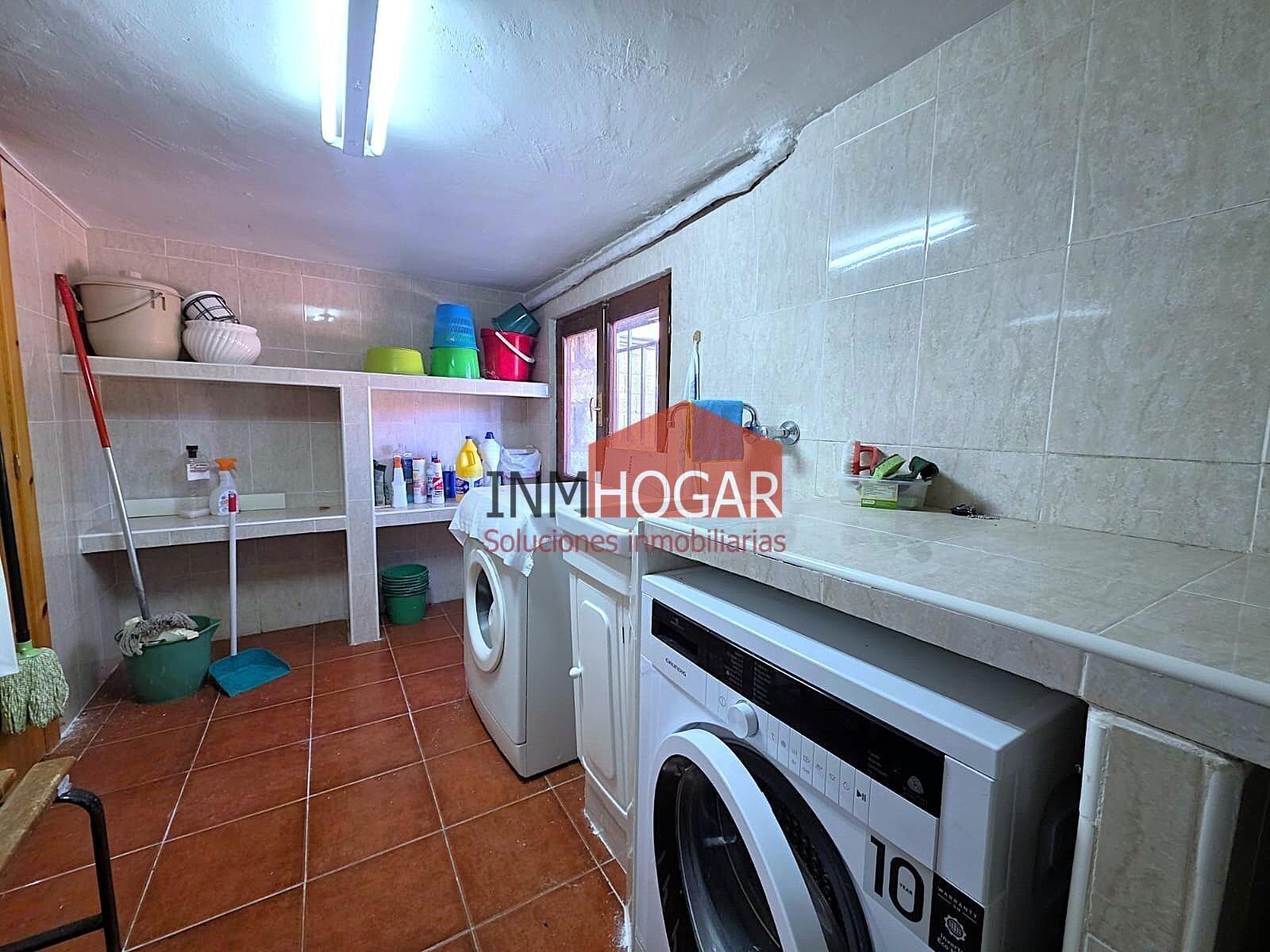 Chalet for Sale in Ávila