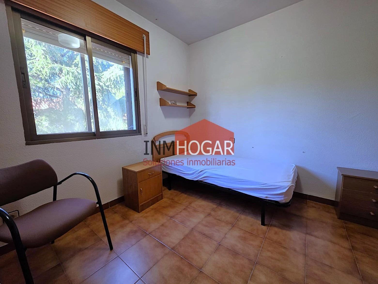 Chalet for Sale in Ávila