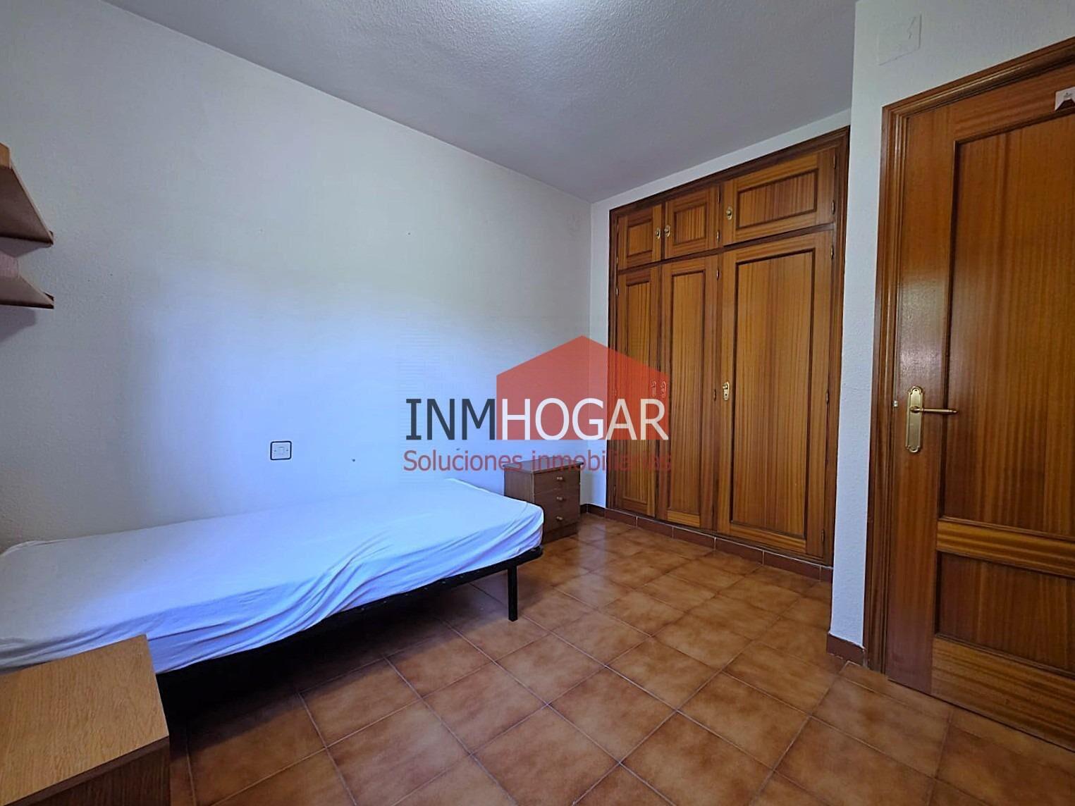 Chalet for Sale in Ávila