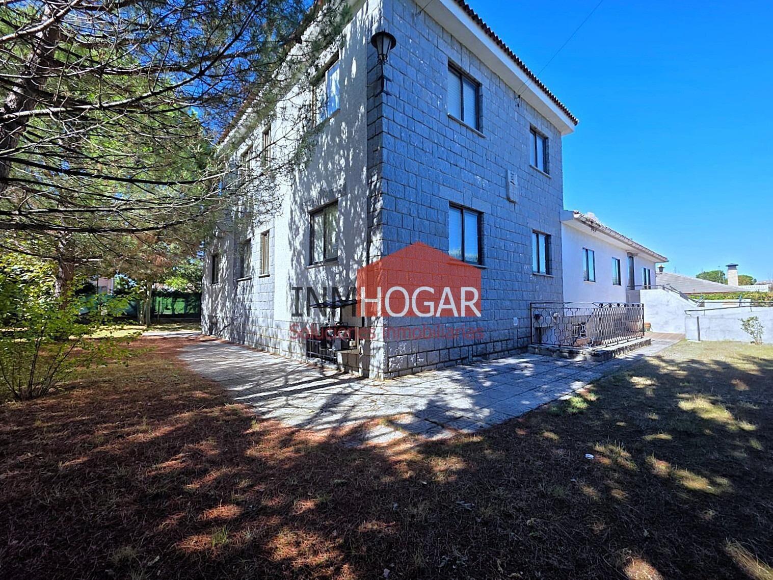 Chalet for Sale in Ávila