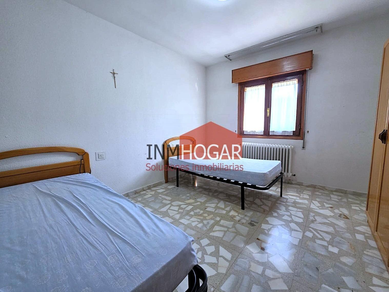 Chalet for Sale in Ávila