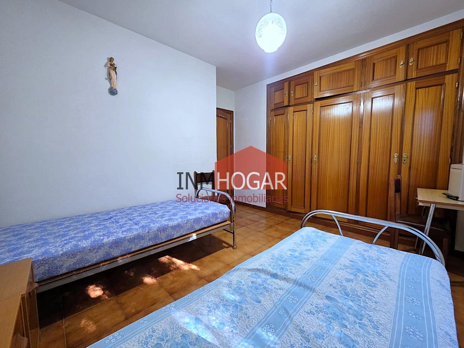 Chalet for Sale in Ávila