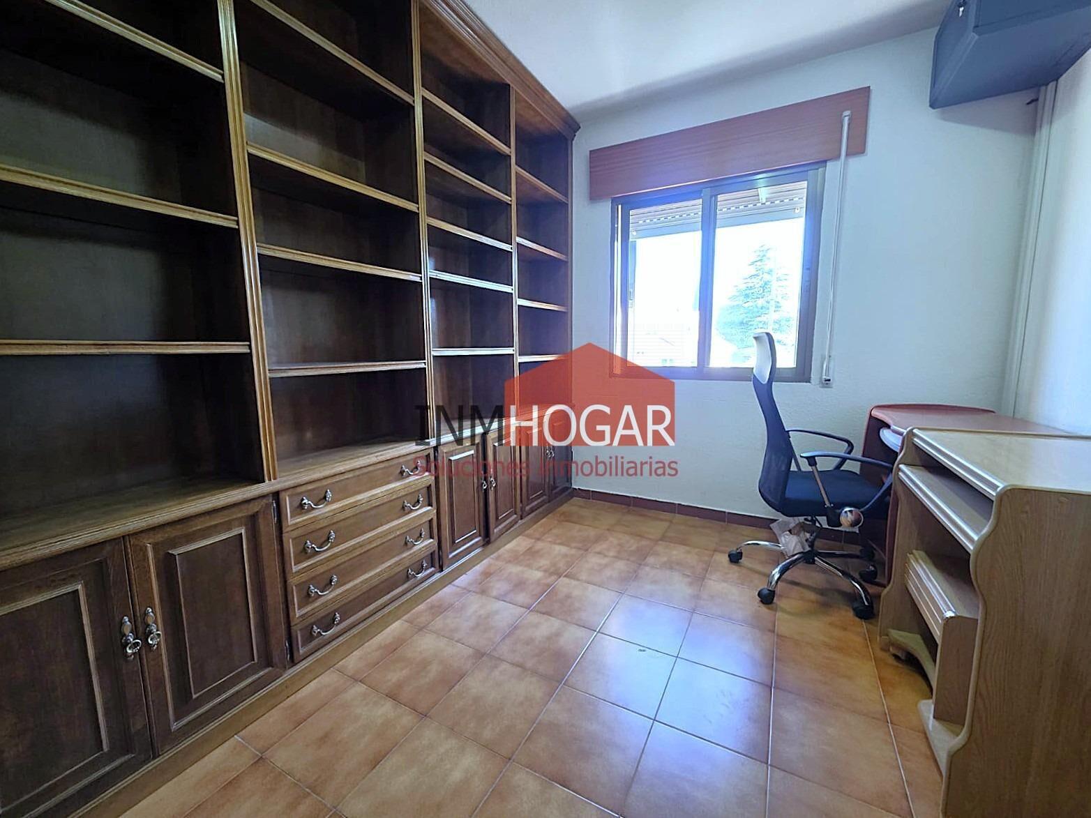 Chalet for Sale in Ávila