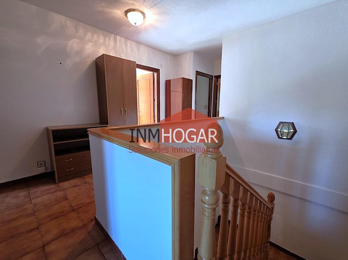 Chalet for Sale in Ávila