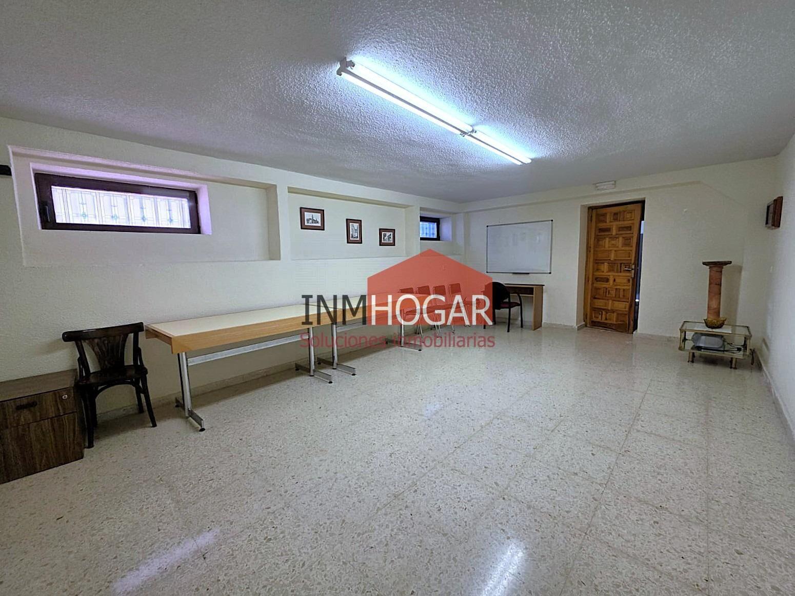 Chalet for Sale in Ávila