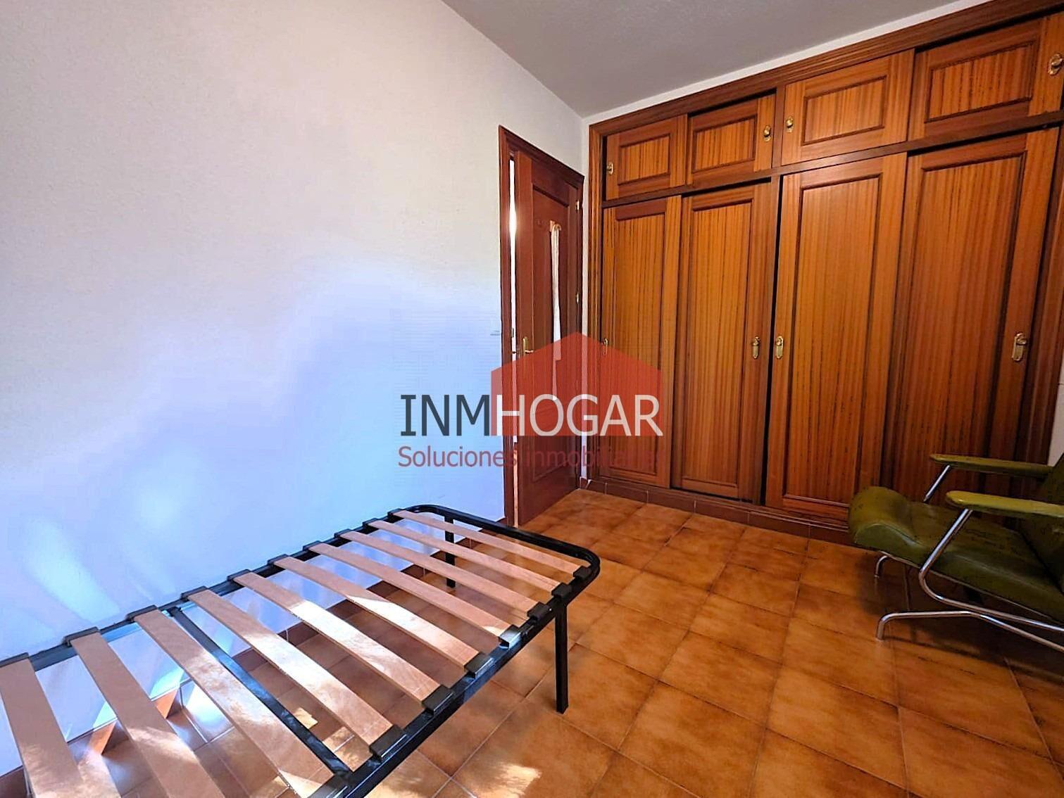 Chalet for Sale in Ávila