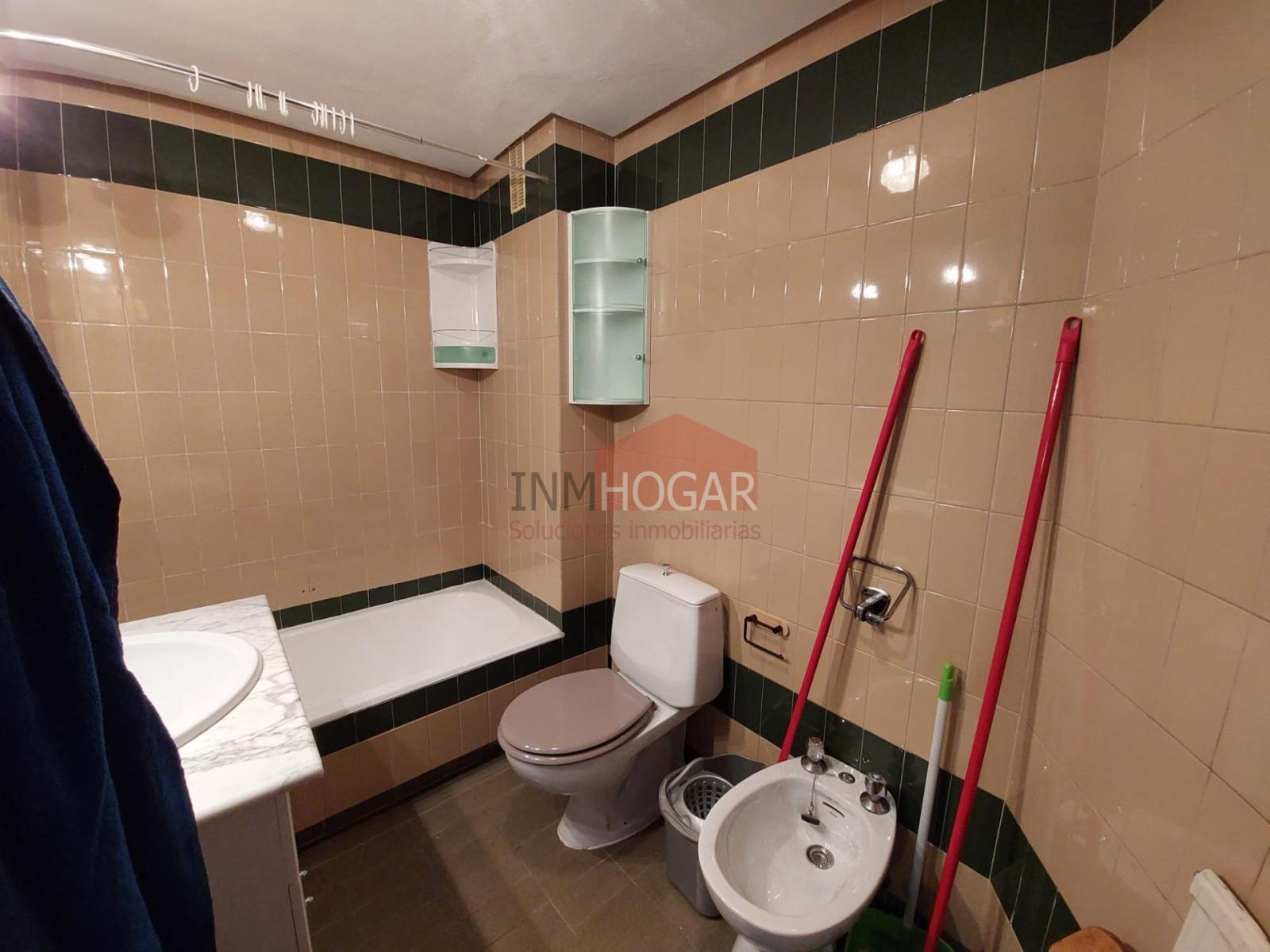 Flat for Rent in Ávila