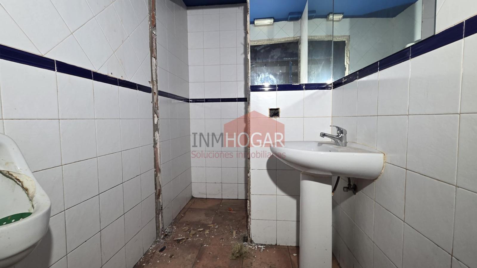Premise for Sale in Ávila
