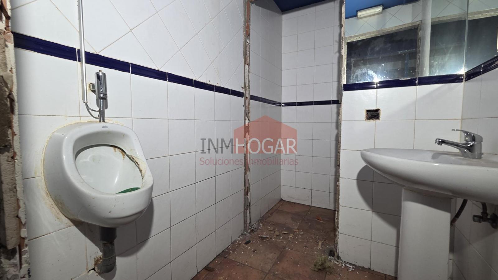 Premise for Sale in Ávila
