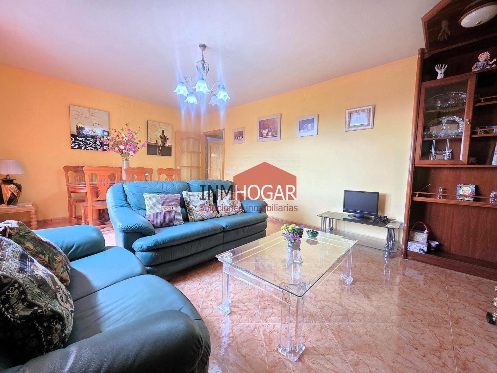 Chalet for Sale in Guisando
