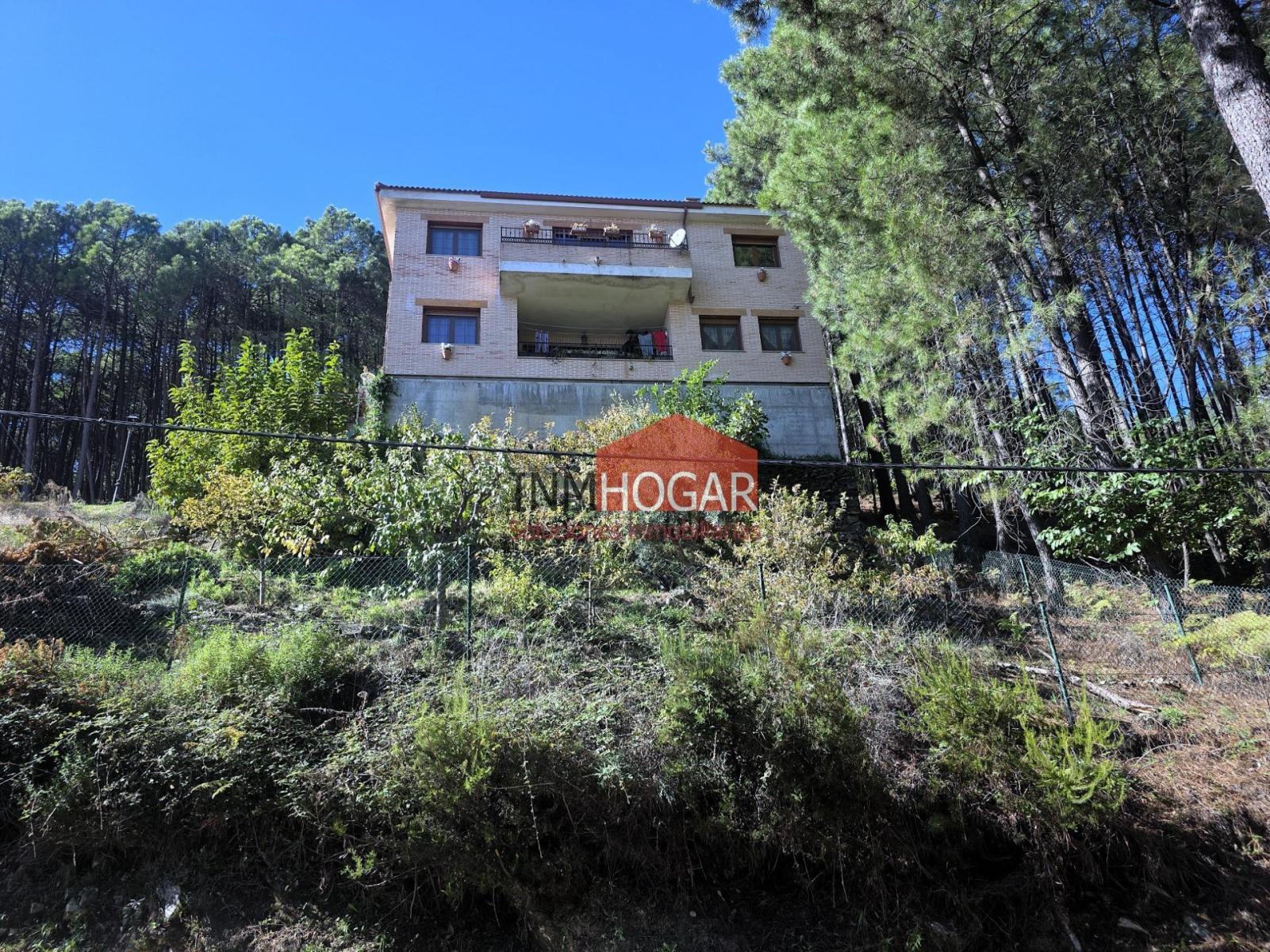 Chalet for Sale in Guisando