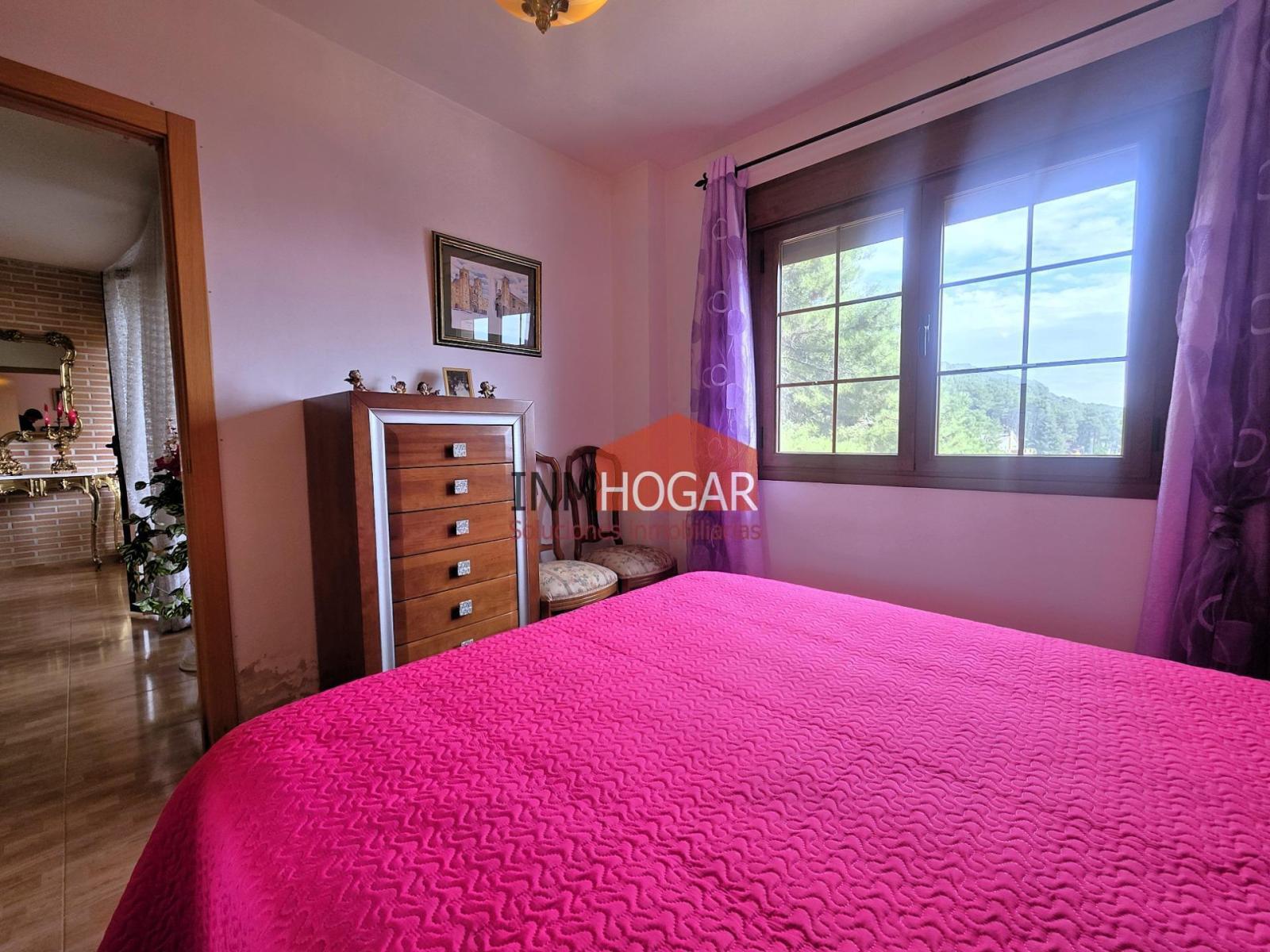 Chalet for Sale in Guisando