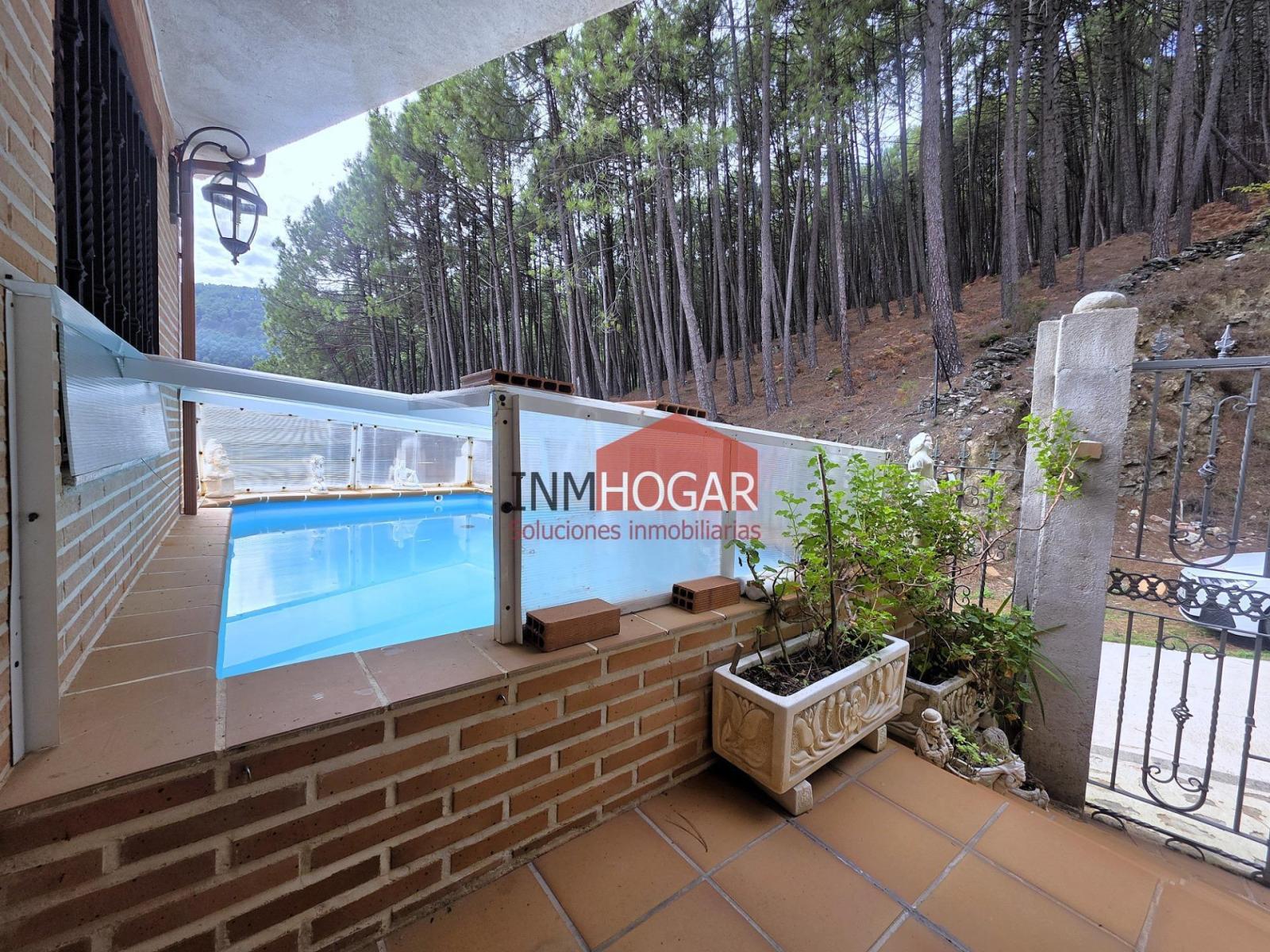 Chalet for Sale in Guisando