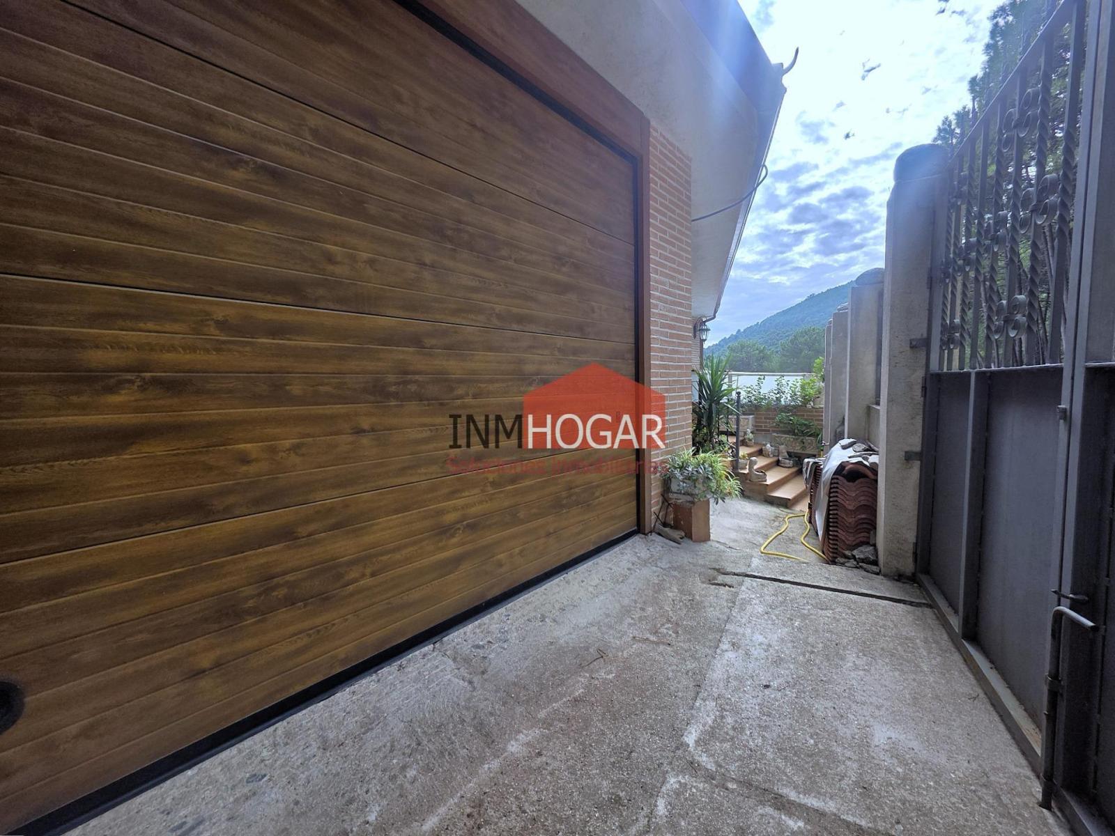 Chalet for Sale in Guisando