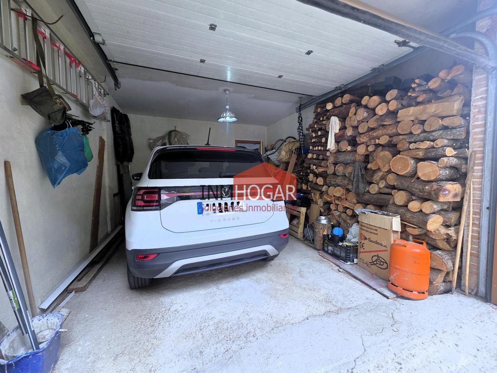 Chalet for Sale in Guisando