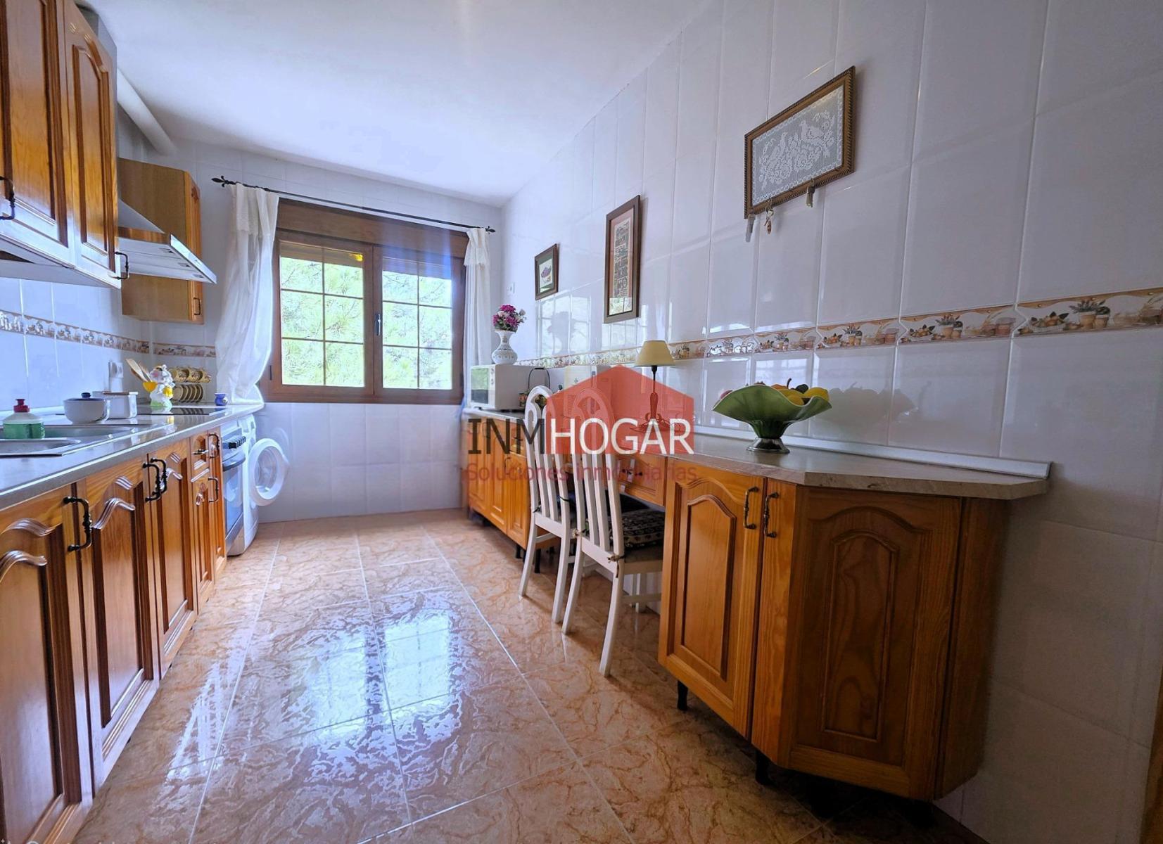 Chalet for Sale in Guisando