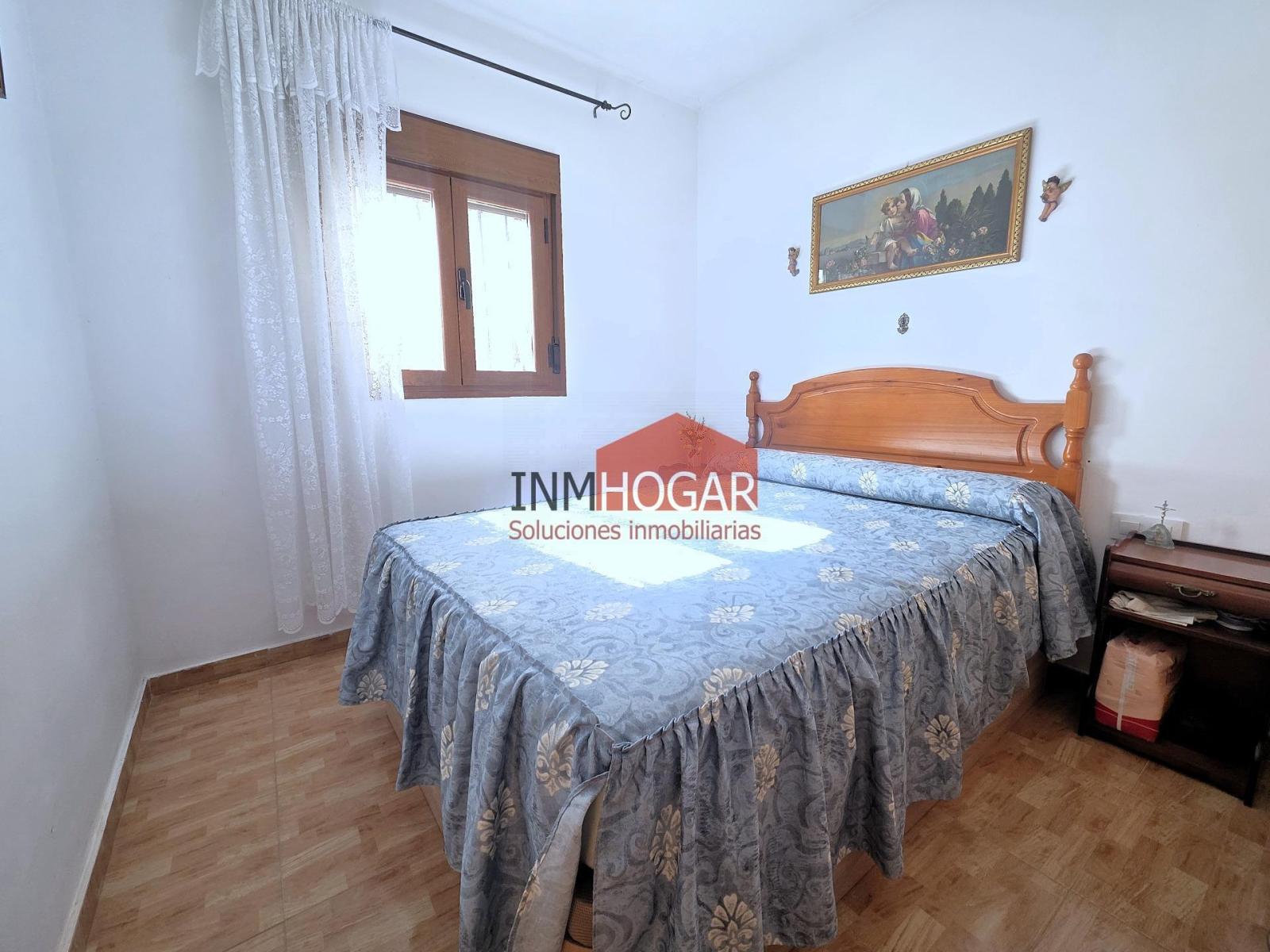 Chalet for Sale in Guisando