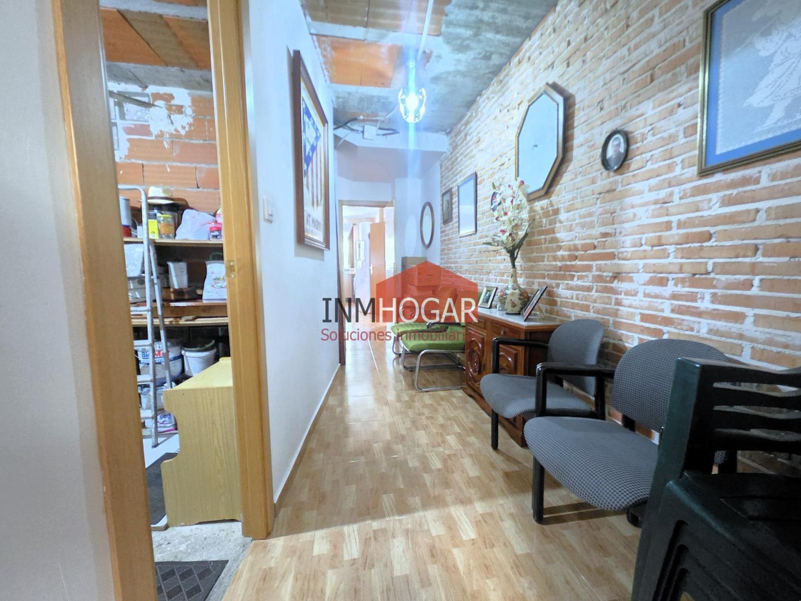 Chalet for Sale in Guisando
