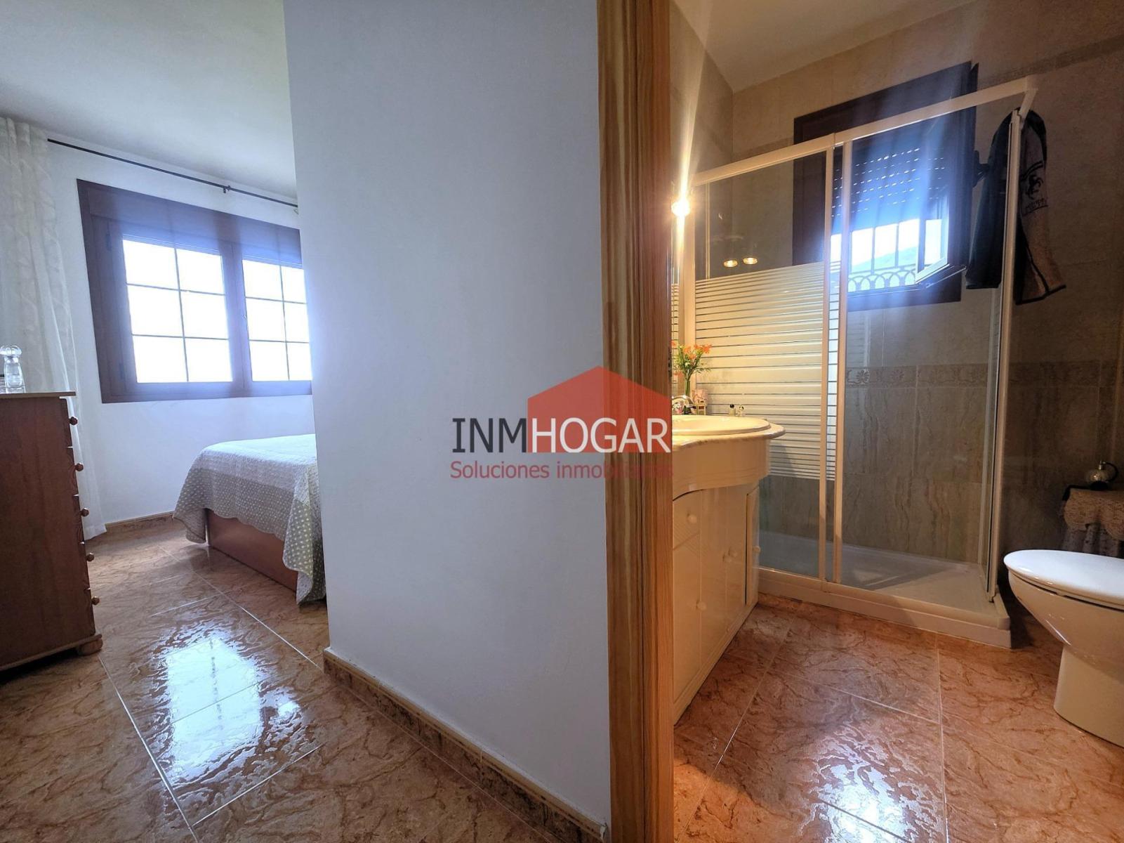 Chalet for Sale in Guisando