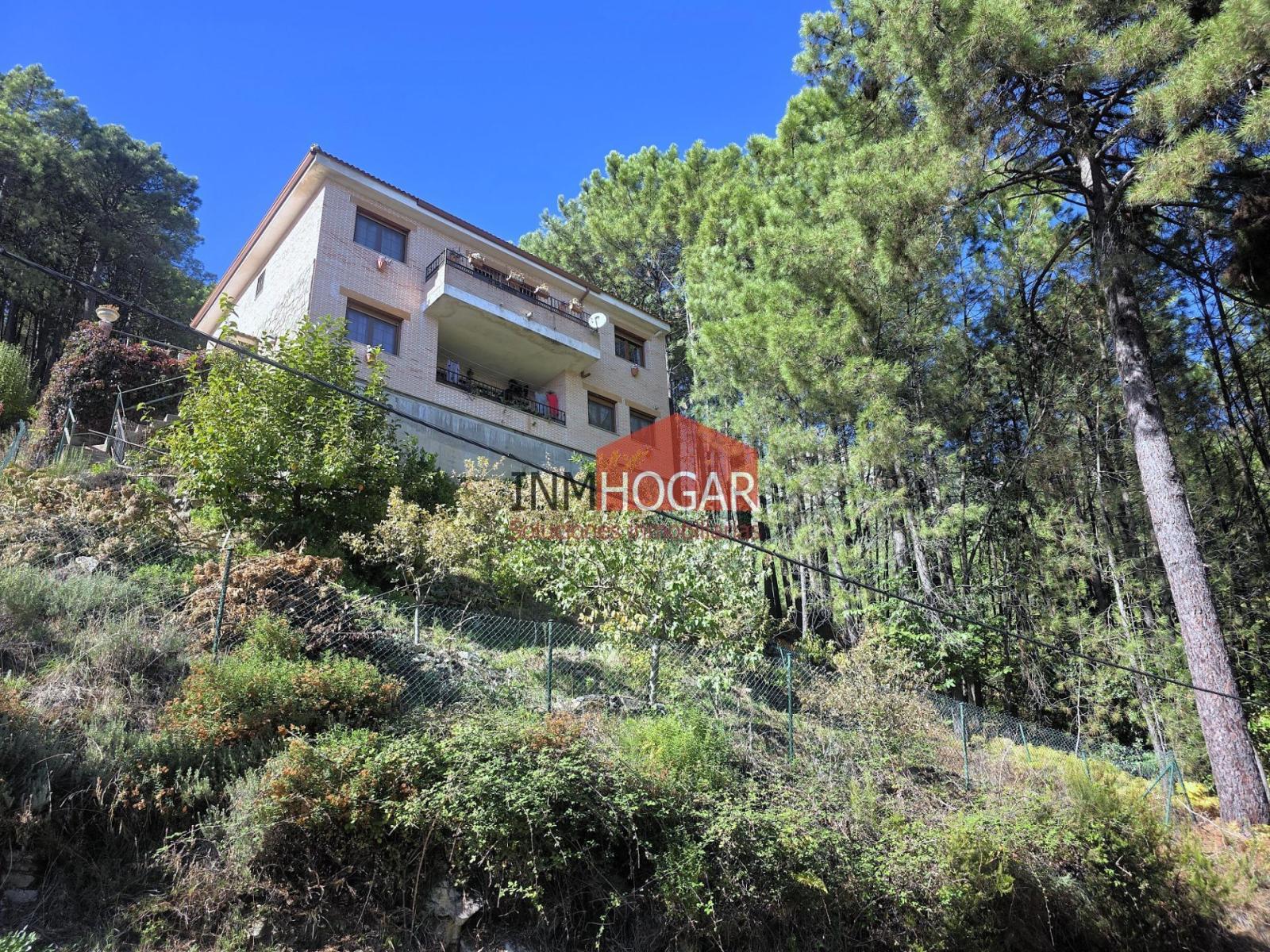 Chalet for Sale in Guisando