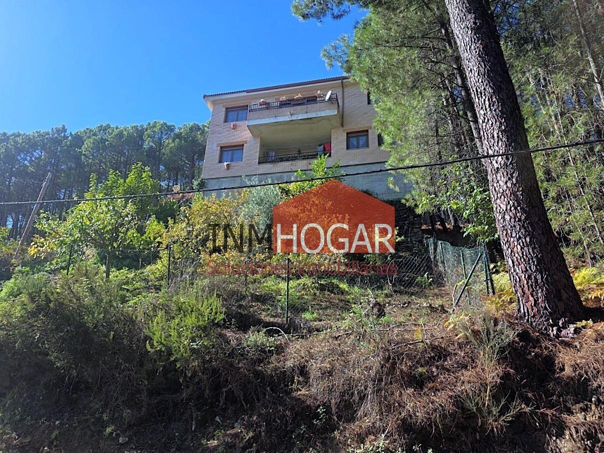 Chalet for Sale in Guisando
