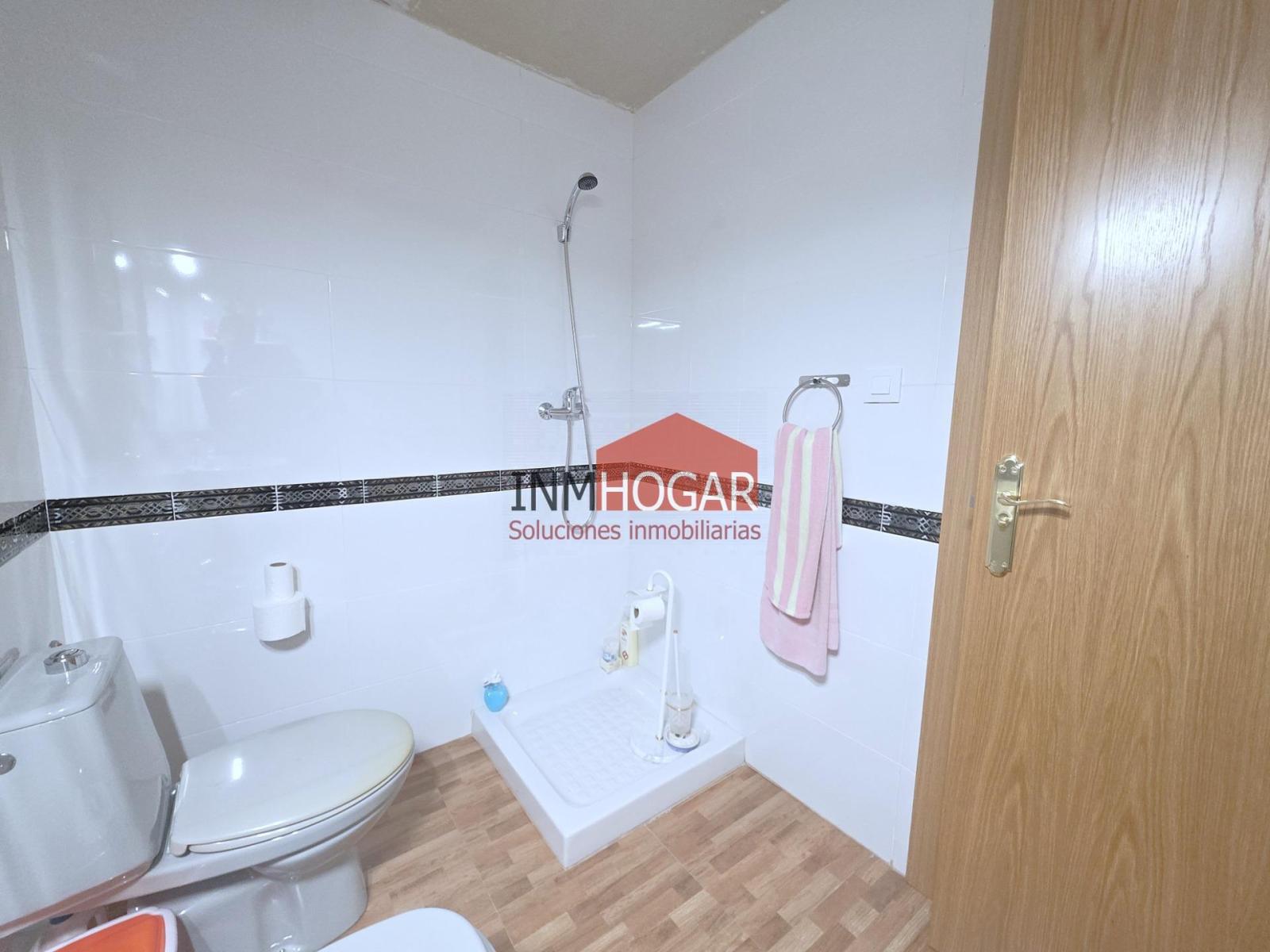 Chalet for Sale in Guisando