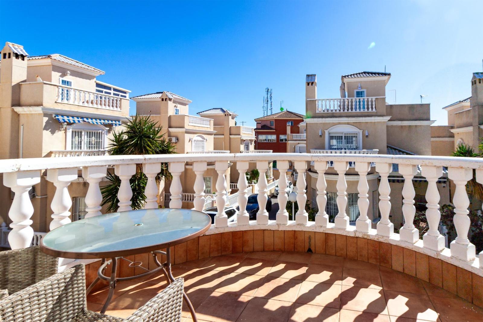 Villa en Venta en Orihuela