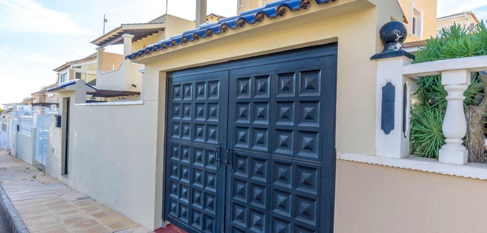 Villa en Venta en Orihuela