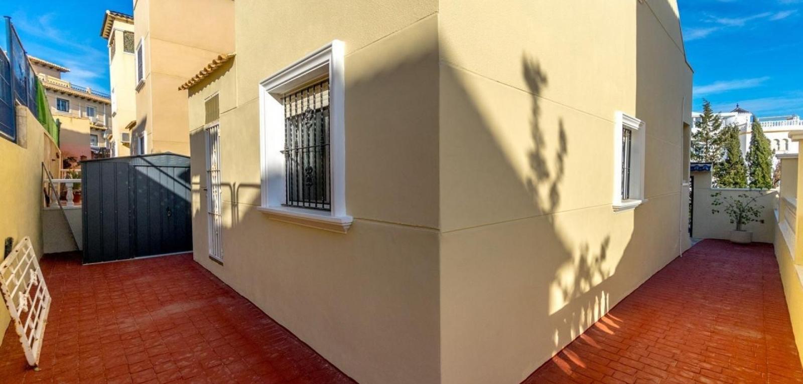 Villa en Venta en Orihuela