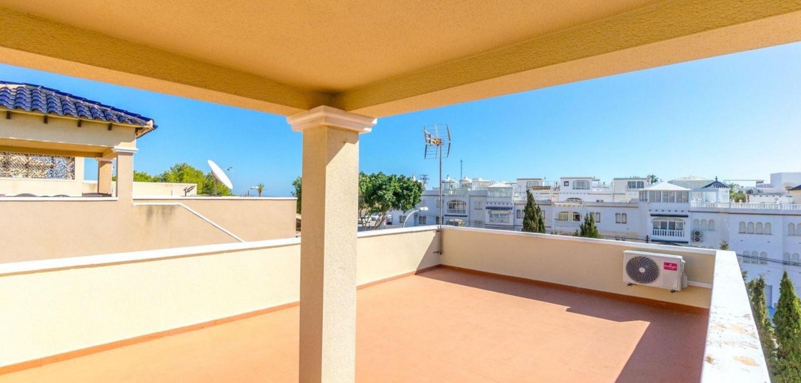 Villa en Venta en Orihuela