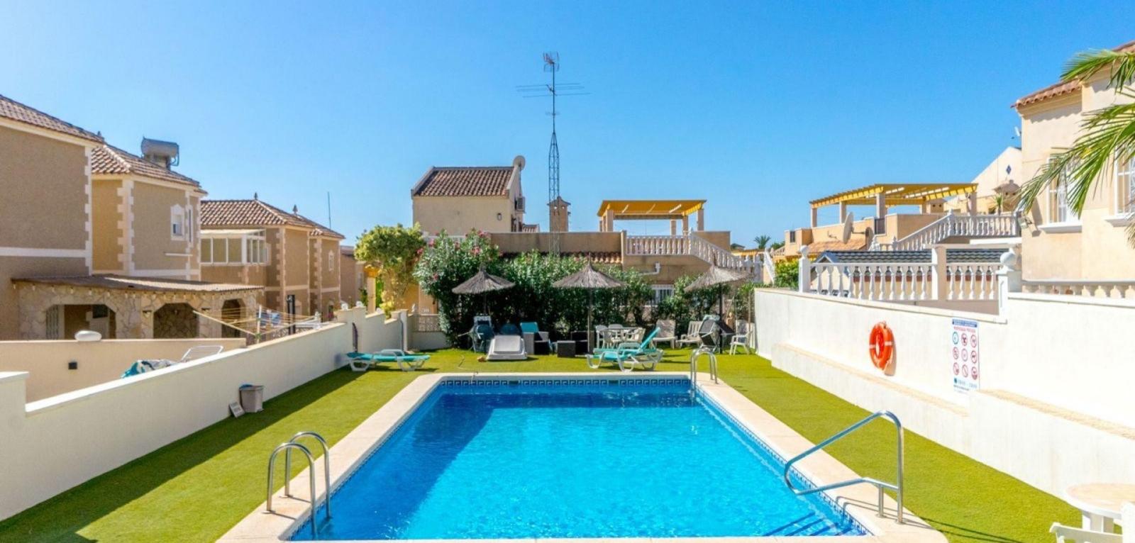Villa en Venta en Orihuela