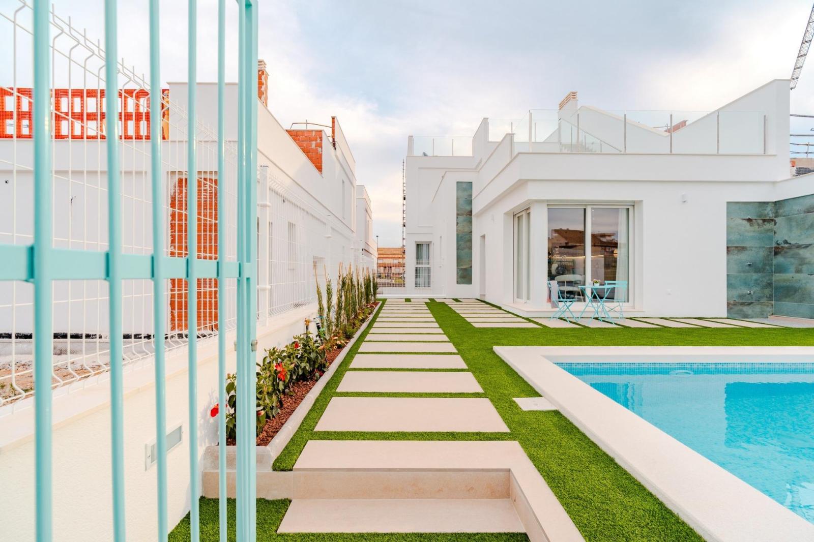 Villa for Sale in Los Alcázares