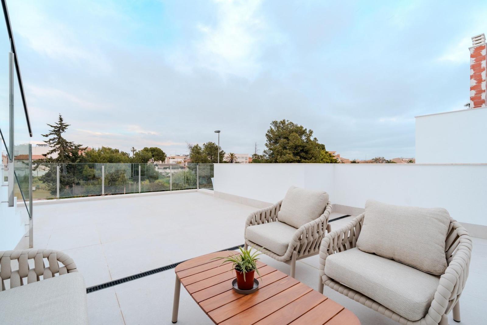 Villa for Sale in Los Alcázares