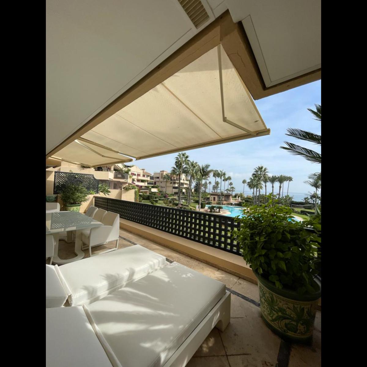 Apartamento en Venta en Estepona